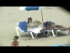 بلوند جوان زیبا جایگزین الاغ فیلم سسکی خارجی برای دیک است و همه آن تقدیر را در آنجا می گیرد